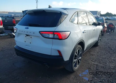 2022 Ford Escape Se из США, поврежденный, VIN 1FMCU0G6XNUB82958